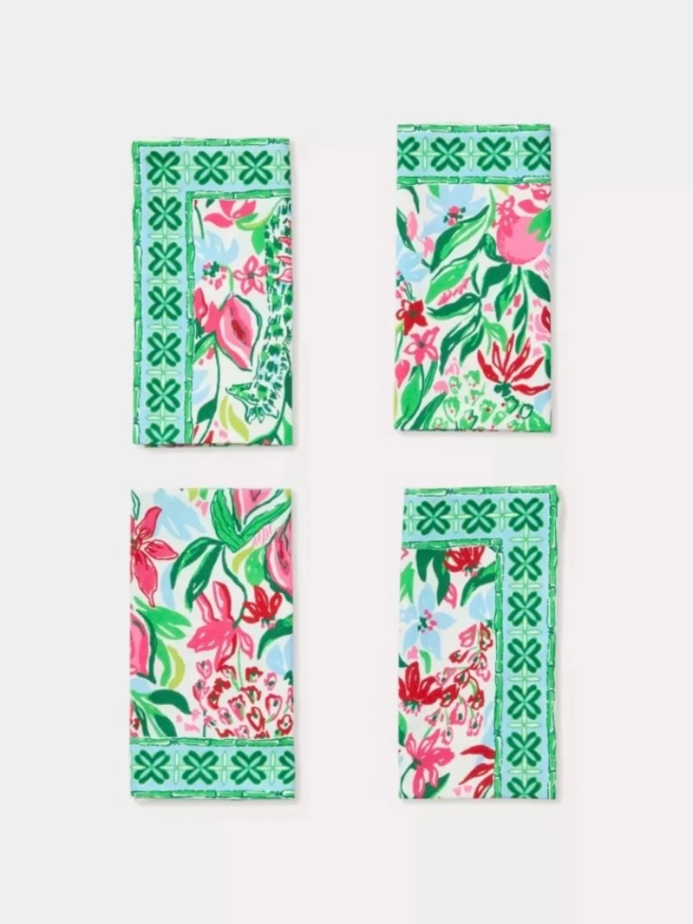 NEW Lilly Pulitzer Set of 4 Cloth Napkins in Multi Glowing Gardens Print